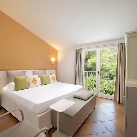 The Village Laguna Sardinia 4*