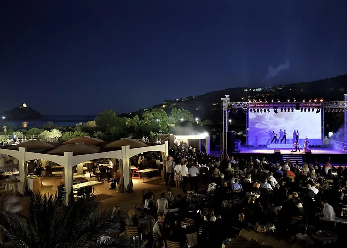 The Village Laguna Sardinia Курортный комплекс 4*