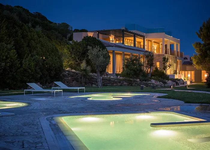 The Village Laguna Sardinia Курортный комплекс