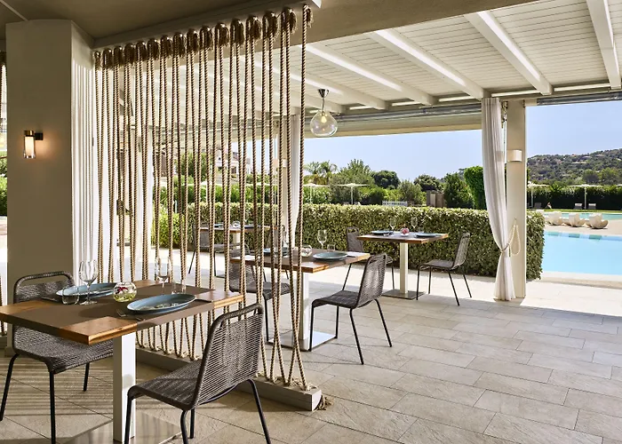 The Village Laguna Sardinia 4* Киа