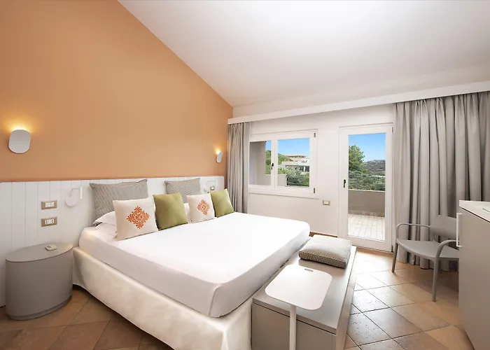 The Village Laguna Sardinia Курортный комплекс 4*