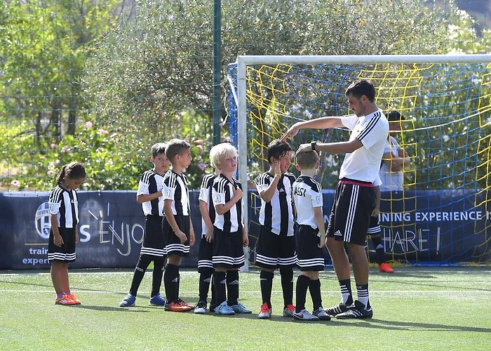 Курортный комплекс The Village Laguna Sardinia 4*